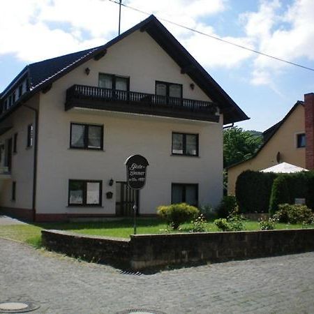 Mosel-Gastehaus Kirch Ξενοδοχείο Ernst Δωμάτιο φωτογραφία